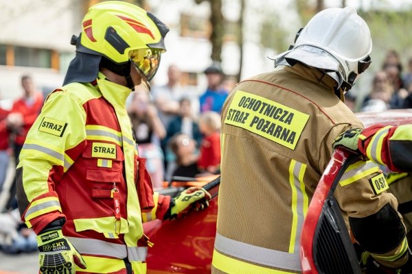 Ubranie Specjalne lekkie 2 częściowe GoodPro FireSnake HV z CNBOP