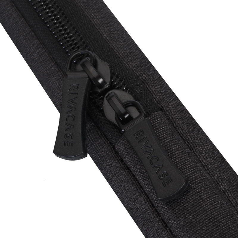 Rivacase 7703 BLACK torba na notebooka 33,8 cm (13.3&quot;) Etui kieszeniowe Czarny