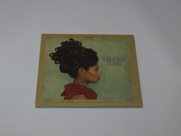 Valerie June - Pushin' Against A Stone (CD)