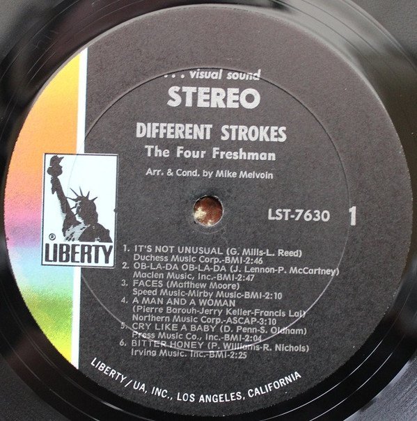 The Four Freshmen - Different Strokes (LP)
