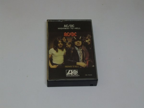 AC/DC - Highway To Hell (MC)