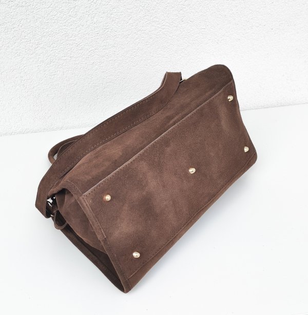 Zamszowa torebka kuferek skóra naturalna brązowa cynamonowa