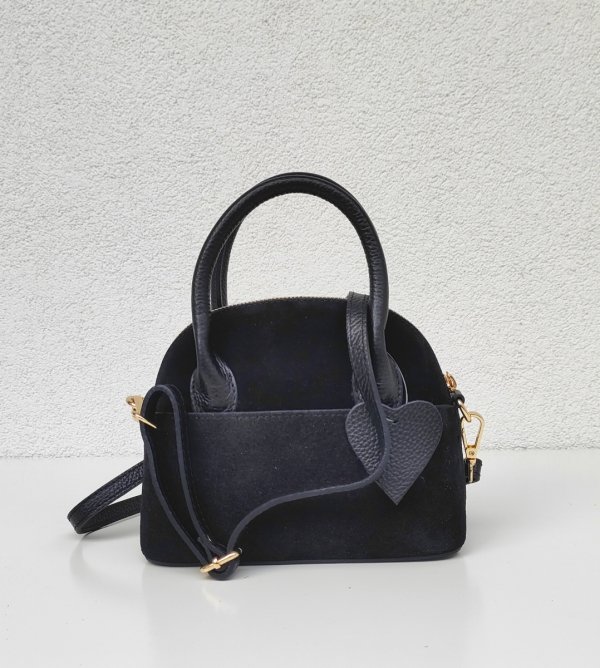 MINI Zamszowy czarny kuferek Laura Biaggi