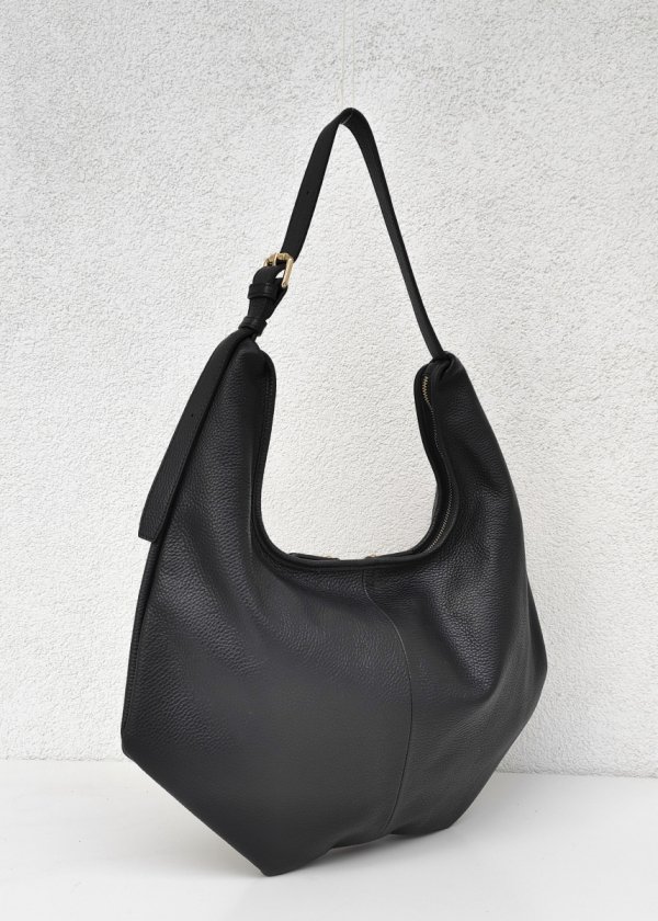 Czarny worek skóra naturalna Laura Biaggi