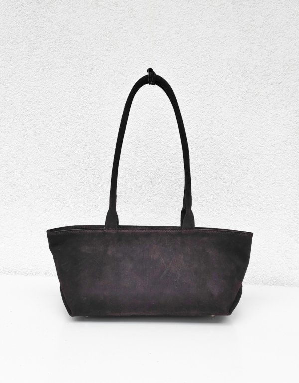 Modna torebka na długich uchwytach czekoladowa