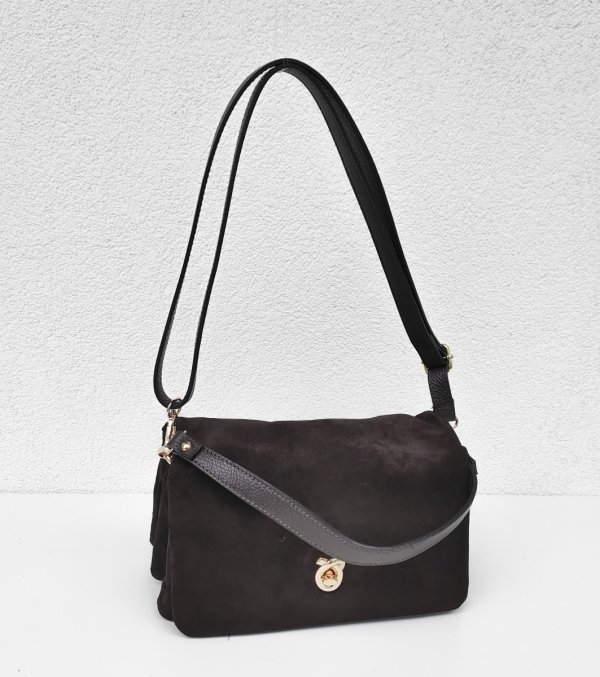 Modna zamszowa czekoladowa listonoszka Vera Pelle