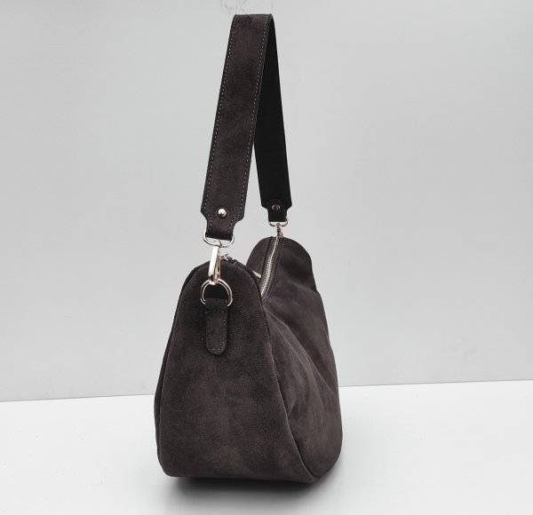 Zamszowa czekoladowa torebka worek listonoszka skóra naturalna vera pelle