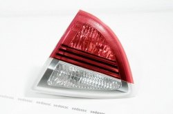 LAMPA W KLAPĘ PRAWA BMW 3 E90 E91 KOMBI FV