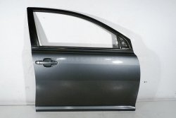 _Drzwi przód prawe Toyota Avensis T25 2006 5D 1F6