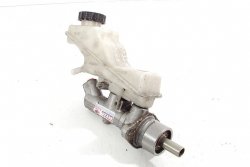 POMPA HAMULCOWA TOYOTA AVENSIS T25  2003-2008