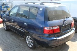 Szyba klapy bagażnika Kia Carens II FJ Minivan