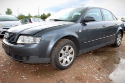 Drzwi przód lewe Audi A4 B6 2001 2.0i ALT Sedan
