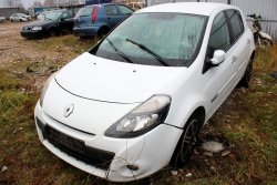 Zderzak przód Renault Clio III Lift 2010 Hatchback 5-drzwi (OV369)
