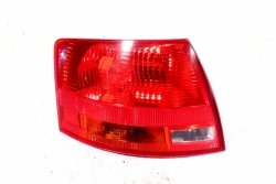 Lampa tył lewa Audi A4 B7 2004-2008 Kombi 