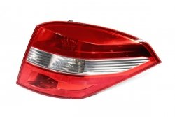 _Lampa tył prawa Renault Laguna III 2008 Kombi