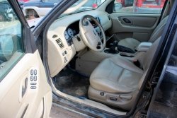 Fotel lewy kierowcy Ford Maverick 2006 Terenowy