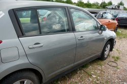 Szyba drzwi tył prawa Nissan Tiida C11 2008 Hatchback 5-drzwi