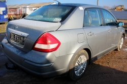 Klapa bagażnika tył Nissan Tiida C11 2007 Sedan (kod lakieru: K36)