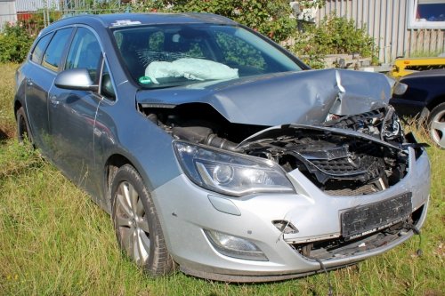 Opel Astra J 2011 1.7CDTI A17DTR Kombi [B] 