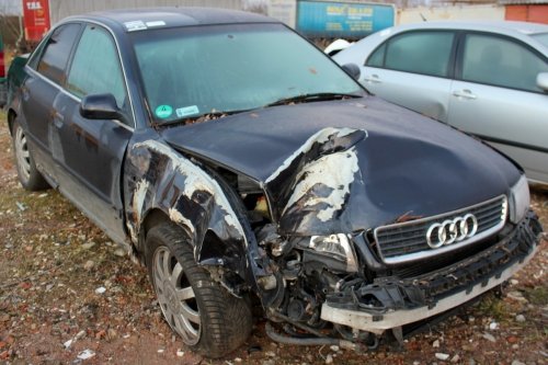 Audi A4 B5 2000 Lift 1.6i ALZ Sedan [B]