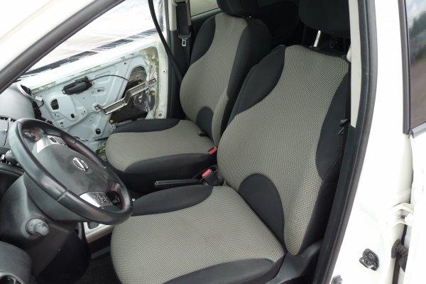_Błotnik przód prawy Nissan Note E11 LIFT 2011 (2009-2012) Hatchback 5-drzwi (kod lakieru: 326) 