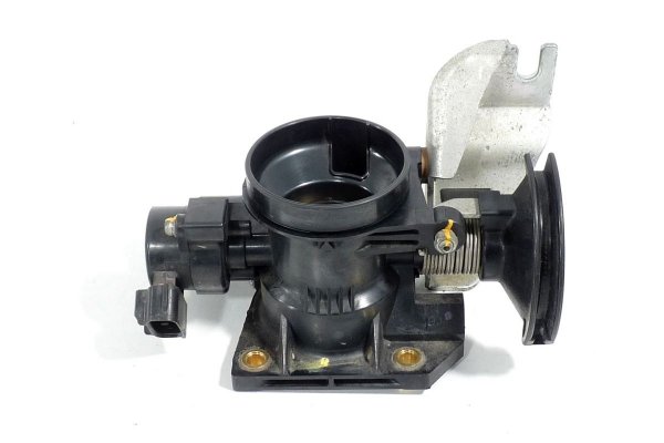 Przepustnica Toyota Aygo B10 2005-2014 1.0 12V 