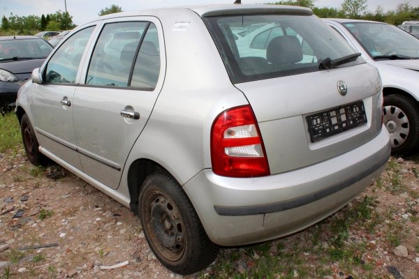Skoda Fabia I 6Y 2004 1.2i AZQ Hatchback 5-drzwi [B/C]