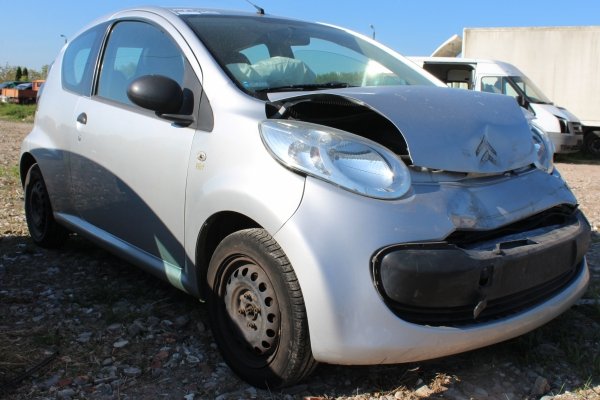 Belka zawieszenia tył Citreon C1 2005 Hatchback 3-drzwi