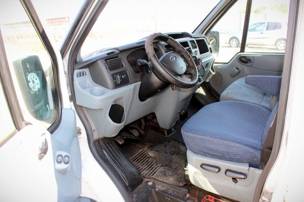 Amortyzator przód lewy Ford Transit MK7 2006 Bus