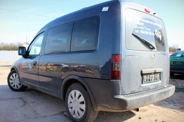 Podsufitka Opel Combo C 2010