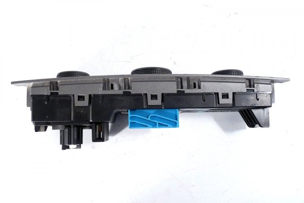 Panel sterowania klimatyzacji Opel Vectra C 2002 1.8i 16V