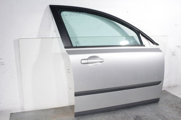 Drzwi przód prawe Volvo V50 2005 Kombi (Kod lakieru: Silver metallic)