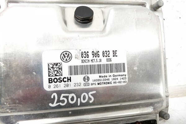 Komputer sterownik silnika VW Golf V 1K 2006 1.4i BCA Hatchback 3-drzwi 