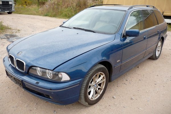 _Lampy lampa tył lewa prawa  BMW 5 E39 2002 Kombi 