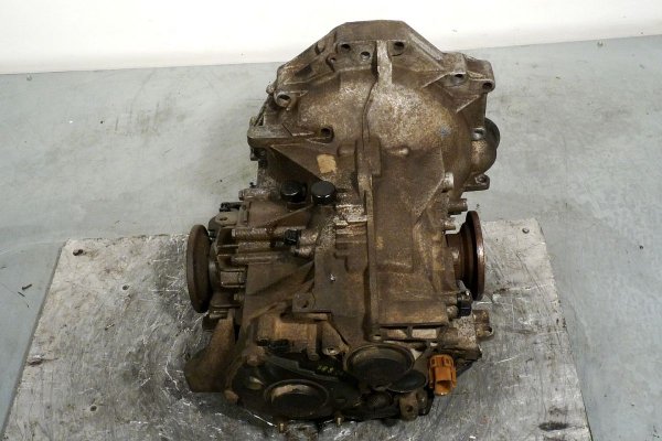 Skrzynia biegów - VW - Passat - zdjęcie 3