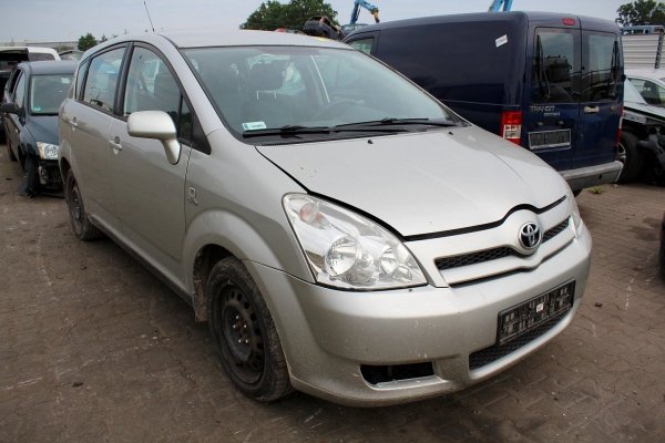 _Radio Toyota Corolla Verso 2004 (2004-2007) Minivan 