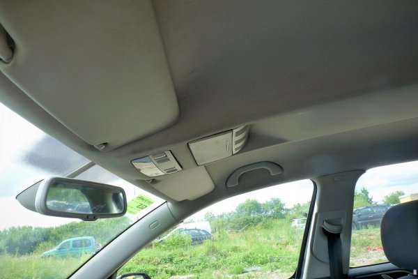 Szyba trójkątna tył prawa Skoda Octavia II 1Z 2005 Kombi 