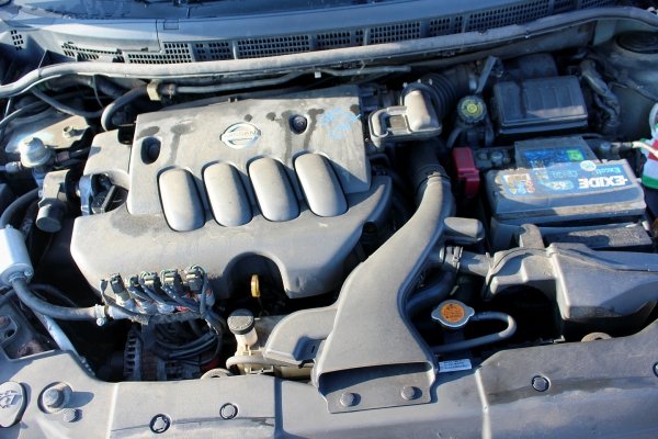 Drzwi tył prawe Nissan Tiida C11 2007 Sedan (kod lakieru: K36)