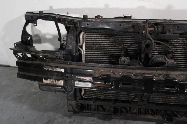_Pas przód belka zderzaka chłodnica wody Kia Cerato 2005 1.6i