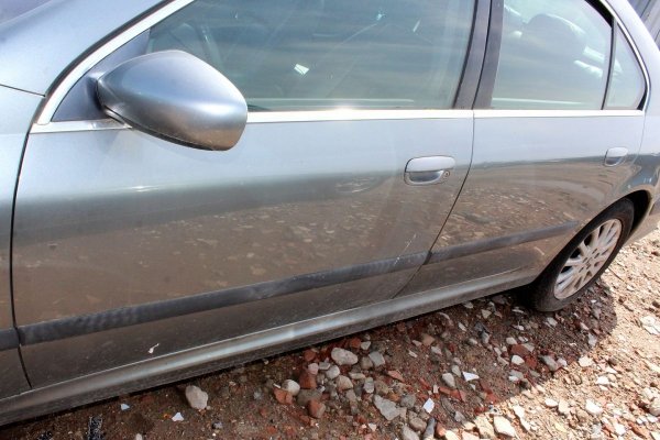 Drzwi tył lewe Peugeot 607 2001 Sedan