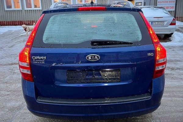_Zderzak tył Kia Ceed I ED 2009 (2007-2009) Kombi (kod lakieru: ABYSS BLUE [A8])