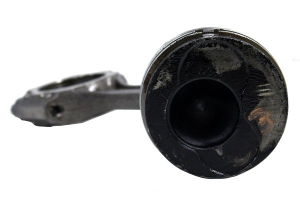 Tłok korbowód VW Caddy 9K 1995-2003 1.9SDI AEY 3/4