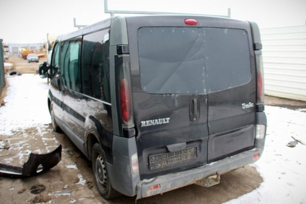 Renault Trafic II 2002 1.9DCI F9Q760 Bus [B]