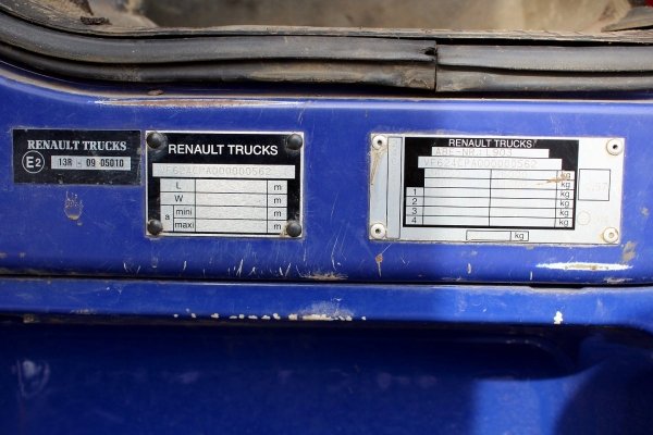 Hakowiec Renault Premium 450DXI 2007