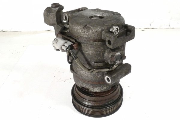 Sprężarka pompa klimatyzacji Toyota RAV4 XA20 2004 2.0D4D