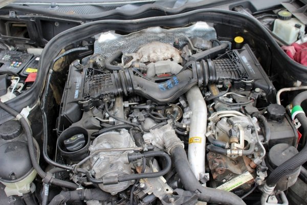 Półoś przód lewa Mercedes E-klasa E350 W212 2009 3.0CDI 642856 Kombi 