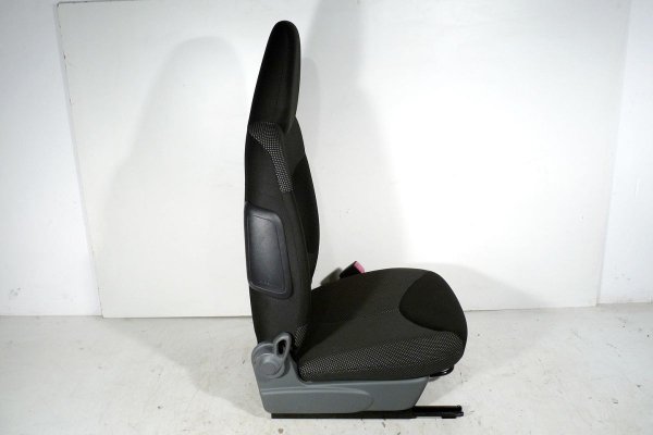 Fotel prawy pasażera Toyota Aygo B10 2005-2014 3D 