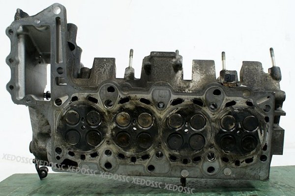 GŁOWICA LAND ROVER FREELANDER 02 2.0 TD4 M47 FV