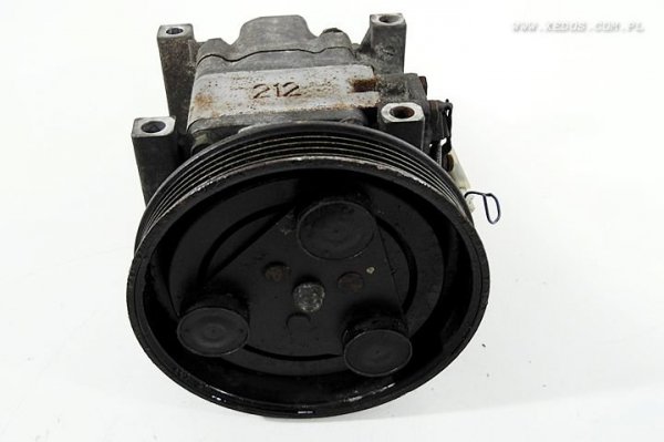 SPRĘŻARKA POMPA KLIMATYZACJI MAZDA 323F BJ 2.0 16V