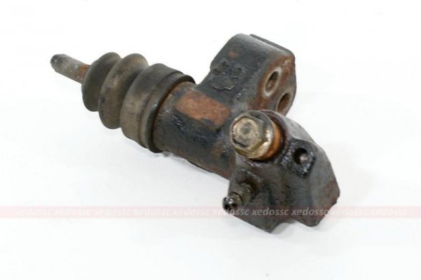 WYSPRZĘGLIK NISSAN ALMERA N16 01 1.5 16V QG15